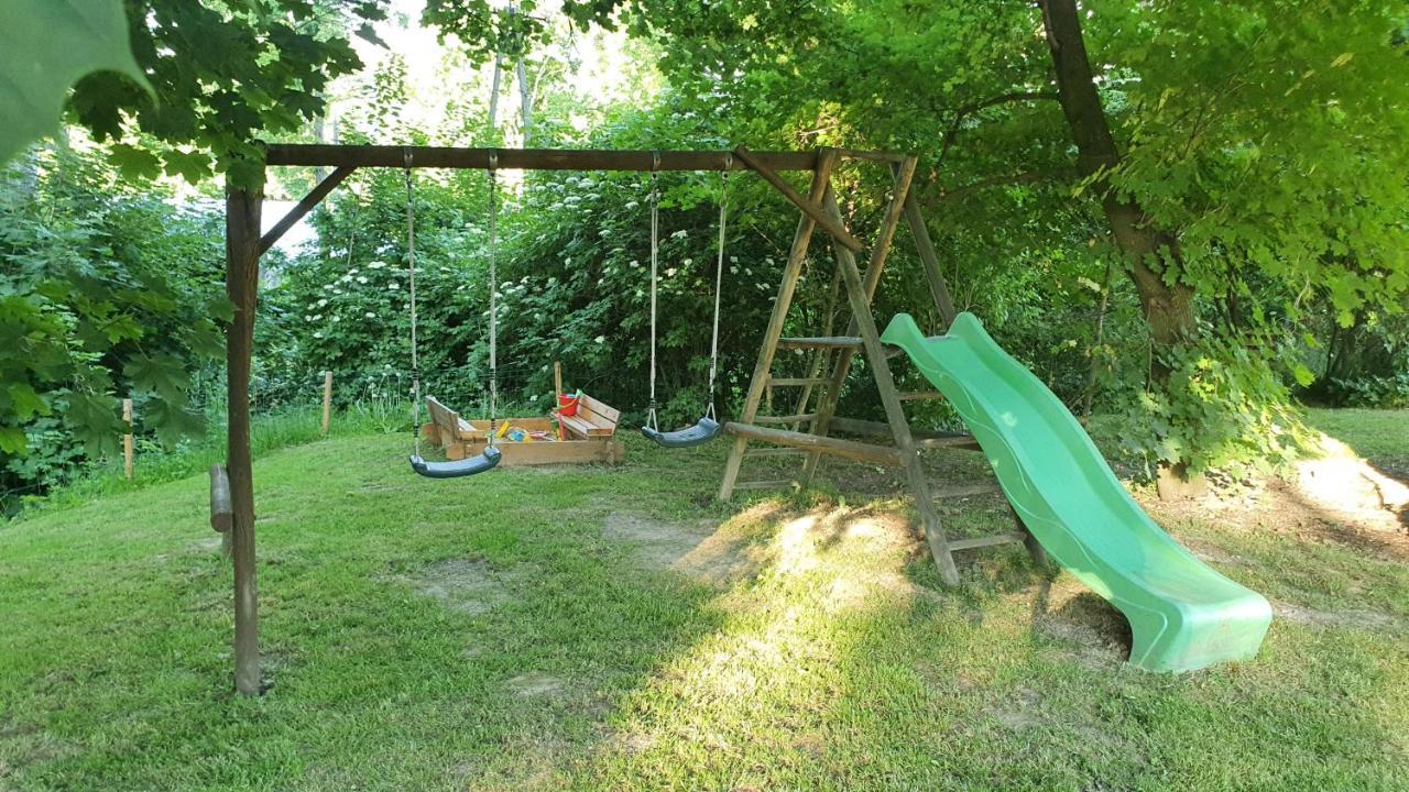Nasz Debowiec - Dom Dla 15 Osob, Sauna, Widok Na Staw, Wielka Dzialka Exterior photo